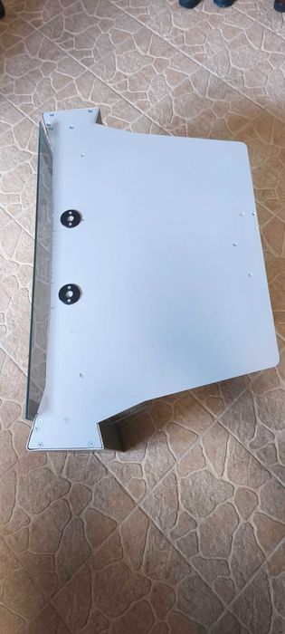 Móvel para TV em metal