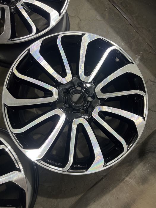 Диски в новом Original 5.120 ET49 9.5J Reng Rover Lend Rover Evoge