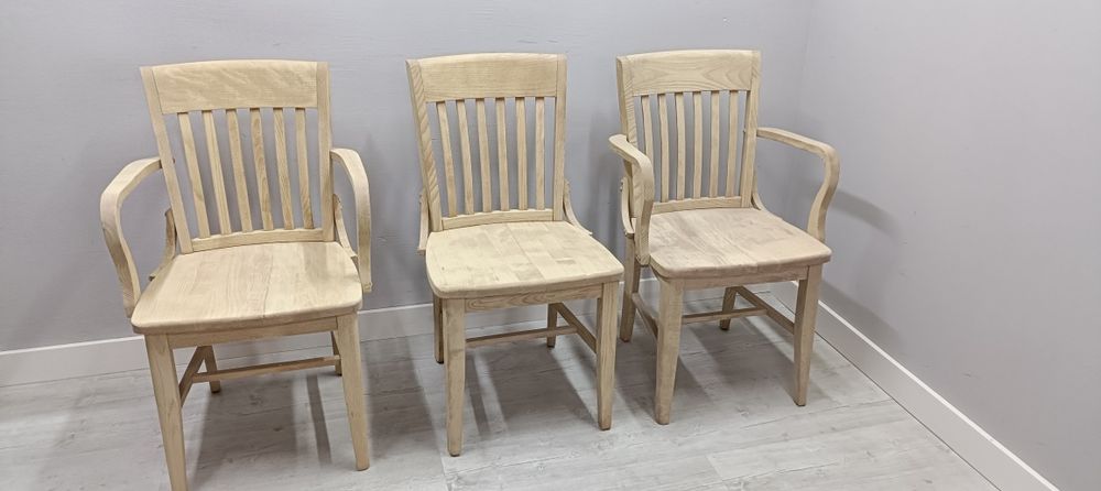 Dębowe masywne krzesła z podłokietnikiem do malowania 50sxt