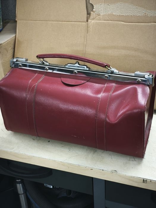 Kuferek torba lekarska