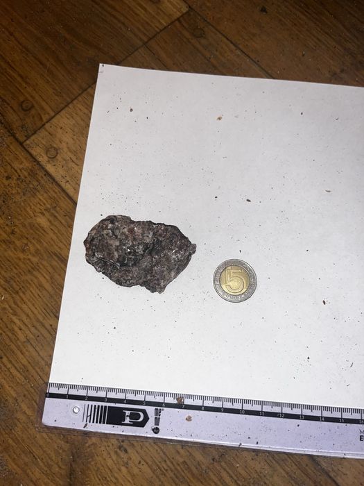 Mineraly uranowe uraninit