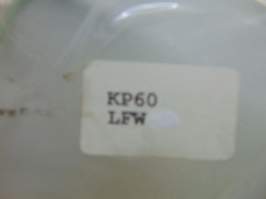 Toyota starlet kp 60/61 para-brisas