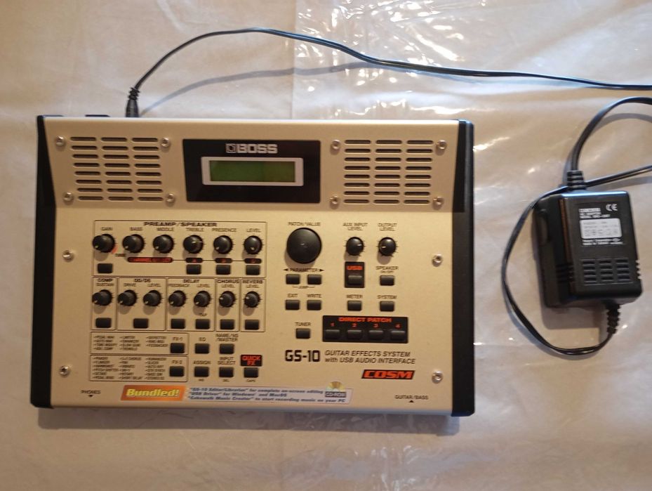 Processador de efeitos de guitarra Boss GS-10