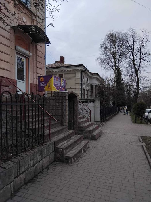 Продаж комерційного приміщення 1 поверх 61 м кв, в центрі міста - View 2