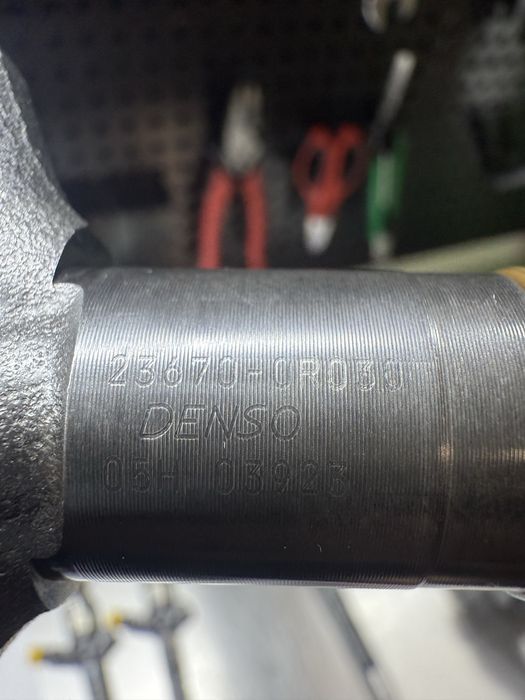 Форсунки 23670-0R030 , 2370-0R020