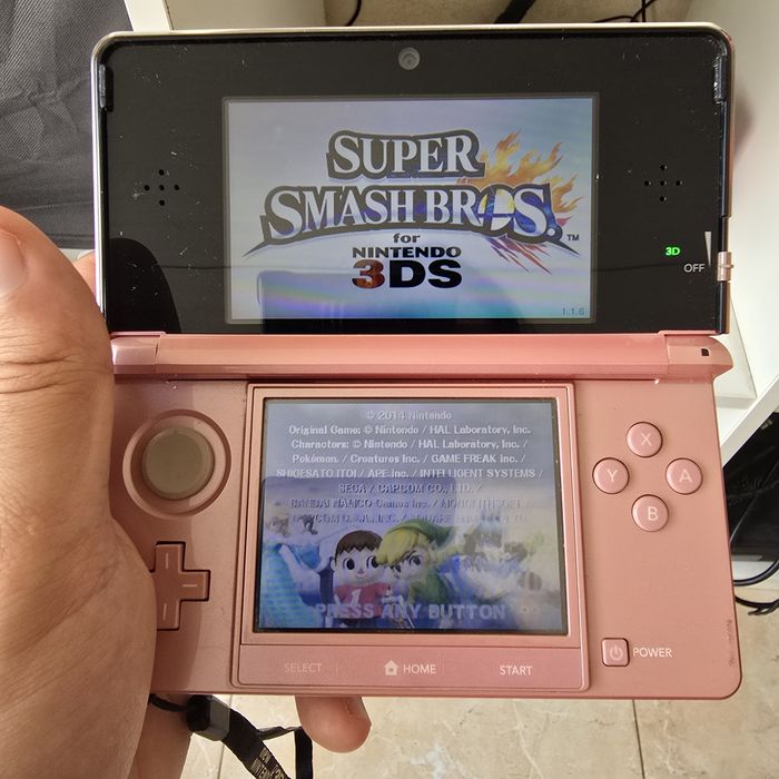 Nintendo 3DS Desbloqueada Coral Rosa