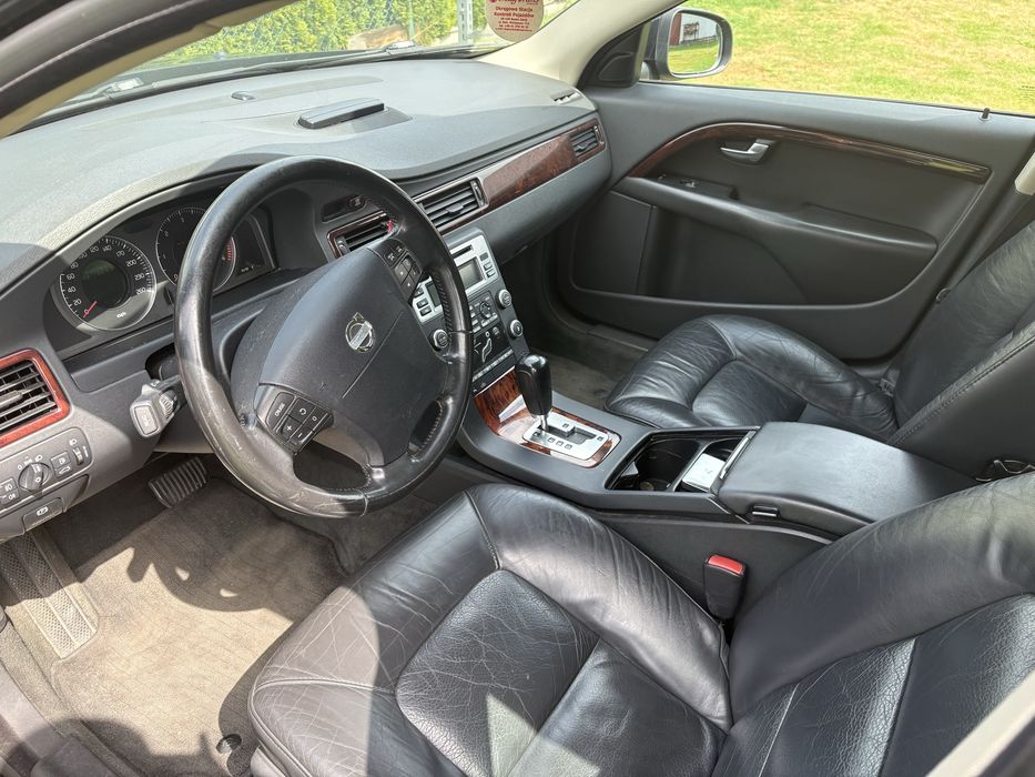 Volvo V70 D5 2007r