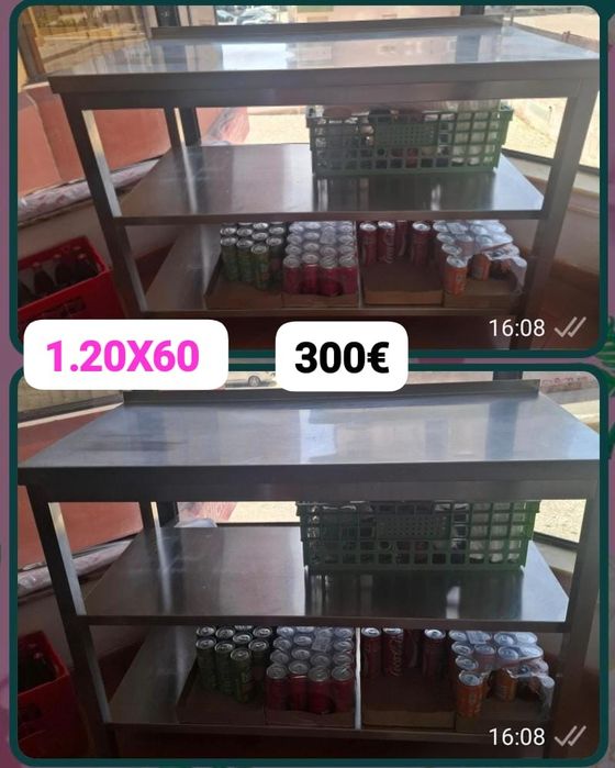 Bancos, vitrine, pia e armario