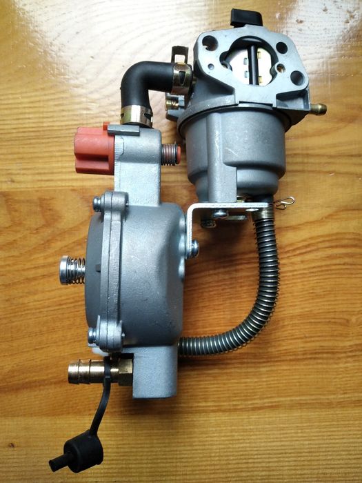 Карбюратор газ/бензин к генераторам 2,0 - 2,8 кВт.