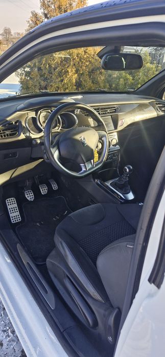 Citroen DS3 1.6 THP SportChic  103tys km.   NOWY ROZRZĄD