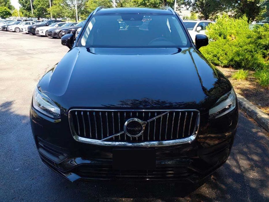 Volvo XC90 T5 Momentum      2022