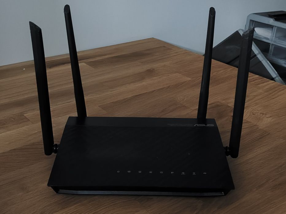 Router Asus RT-AC1200G+ 2.4GHZ i 5GHZ