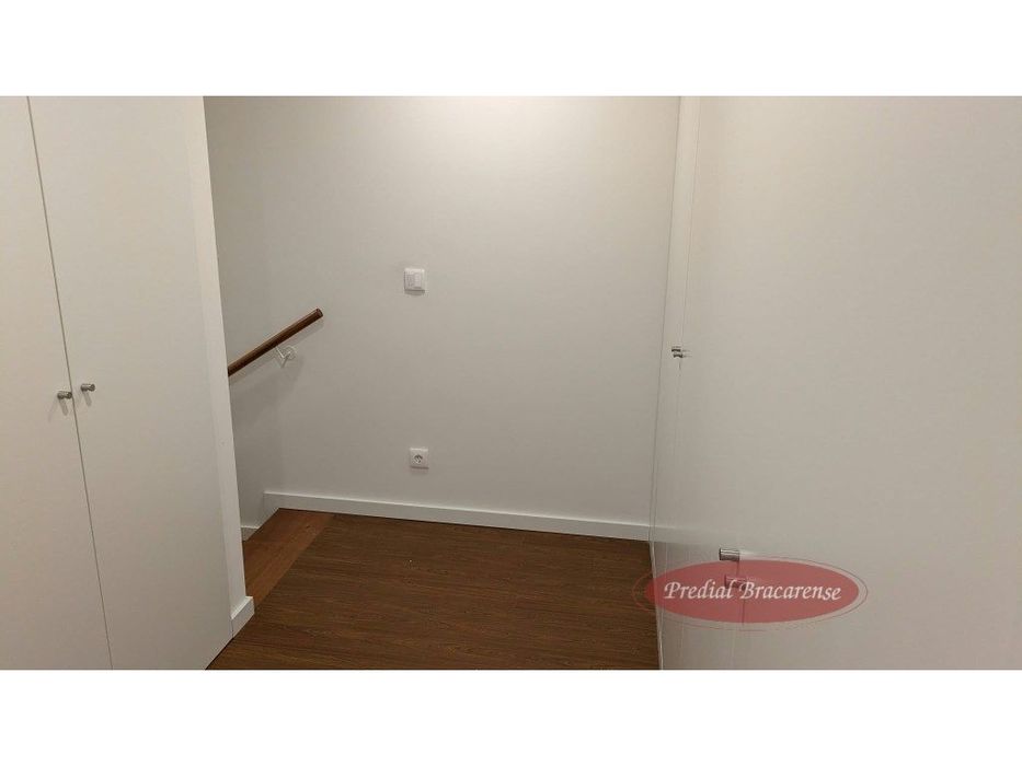 Apartamento T3 duplex no centro da cidade.