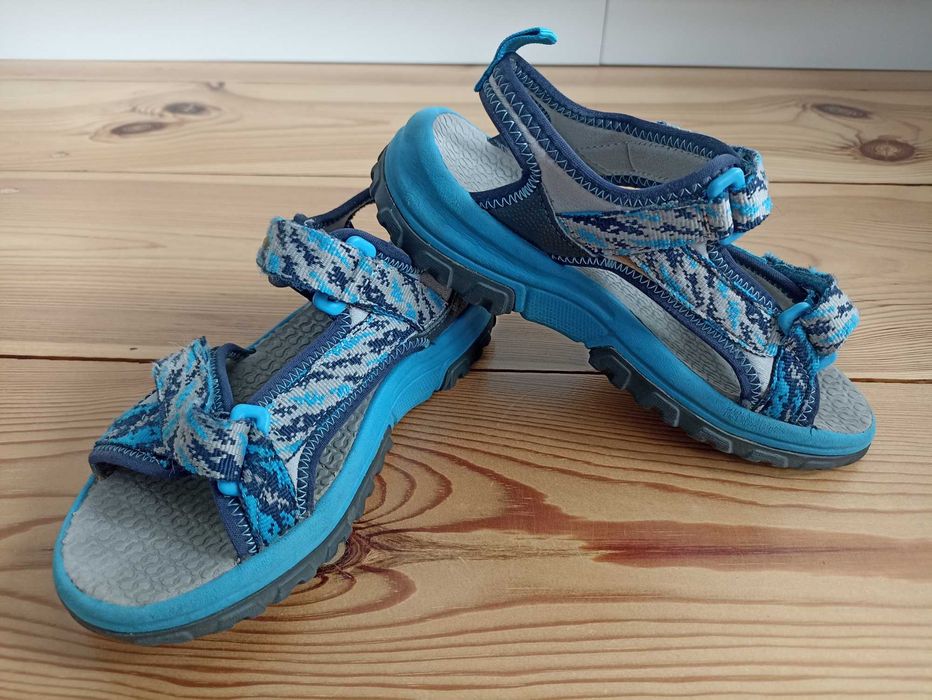 Sandały Quechua 32/33