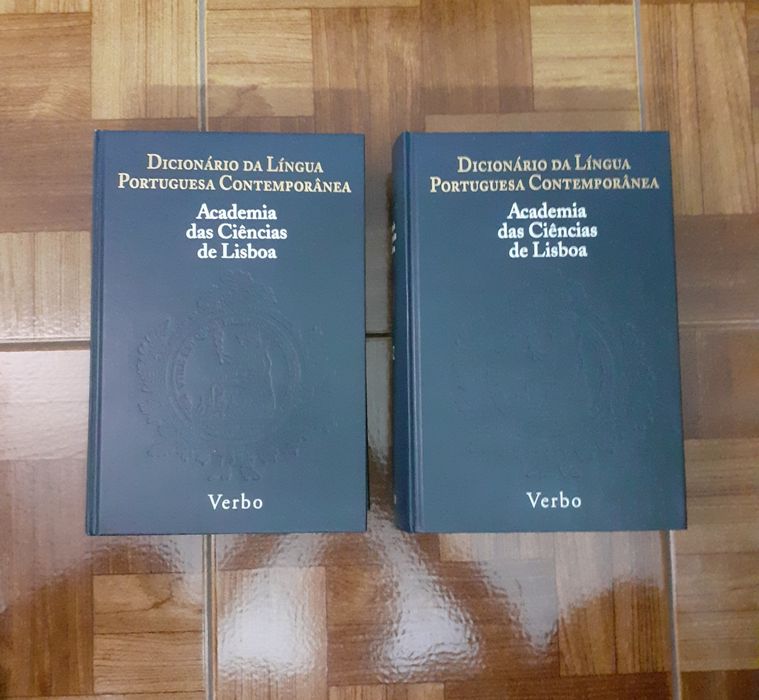 Dicionário da Língua Portuguesa Contemporânea