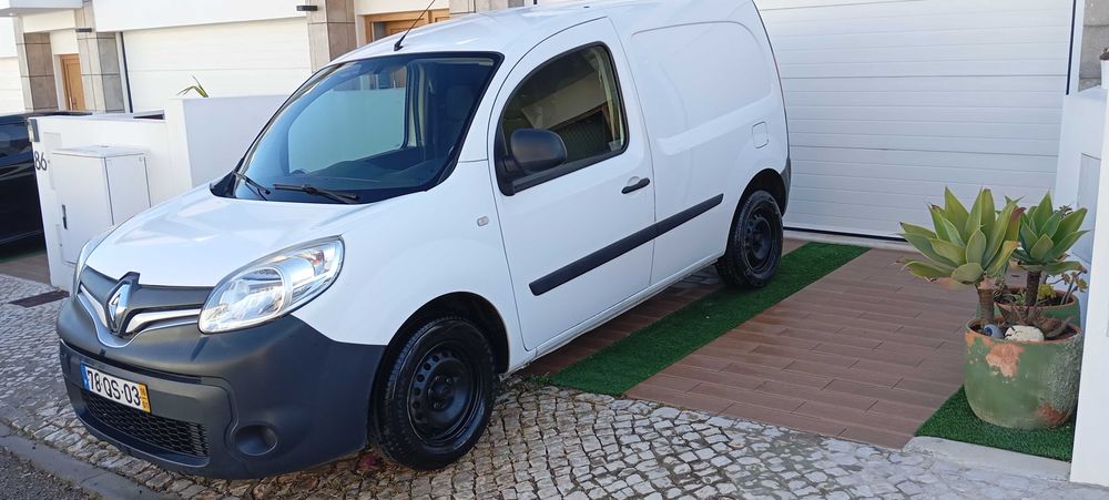 Renault Kangoo Business  2016 C/3 lugares,1 Proprietário , Nacional ,em ótimo estado.
