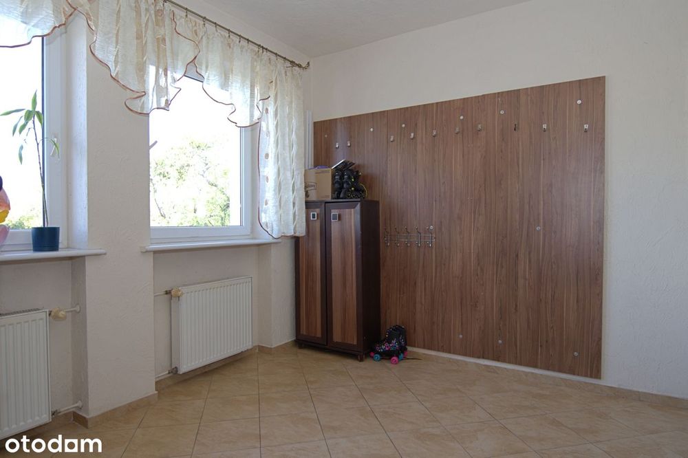 Dom wolnostojący, 5 pokoi, działka 1090 m2, objęta MPZP, Koziegłowy.