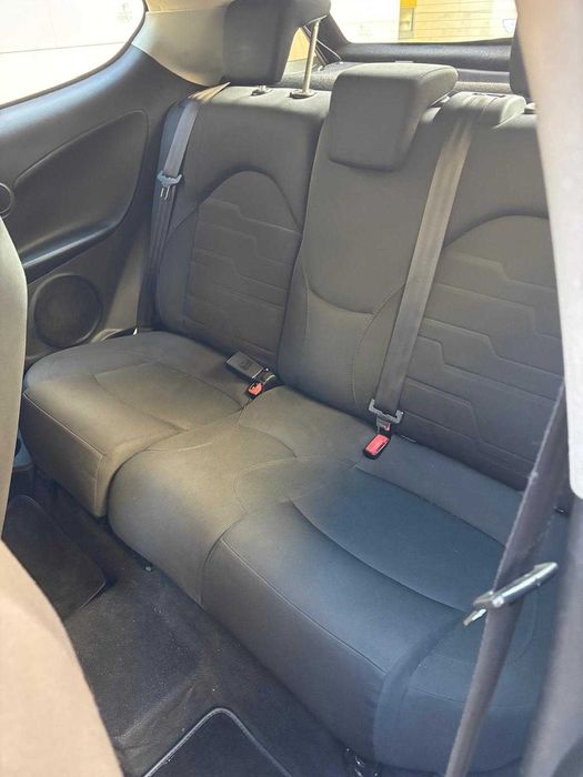 Alfa Romeu Mito em bom estado