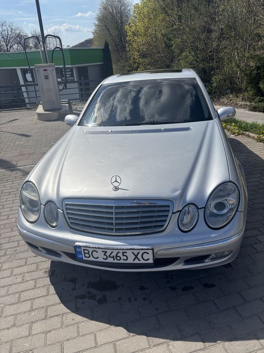 Мерседес е211 2,7cdi