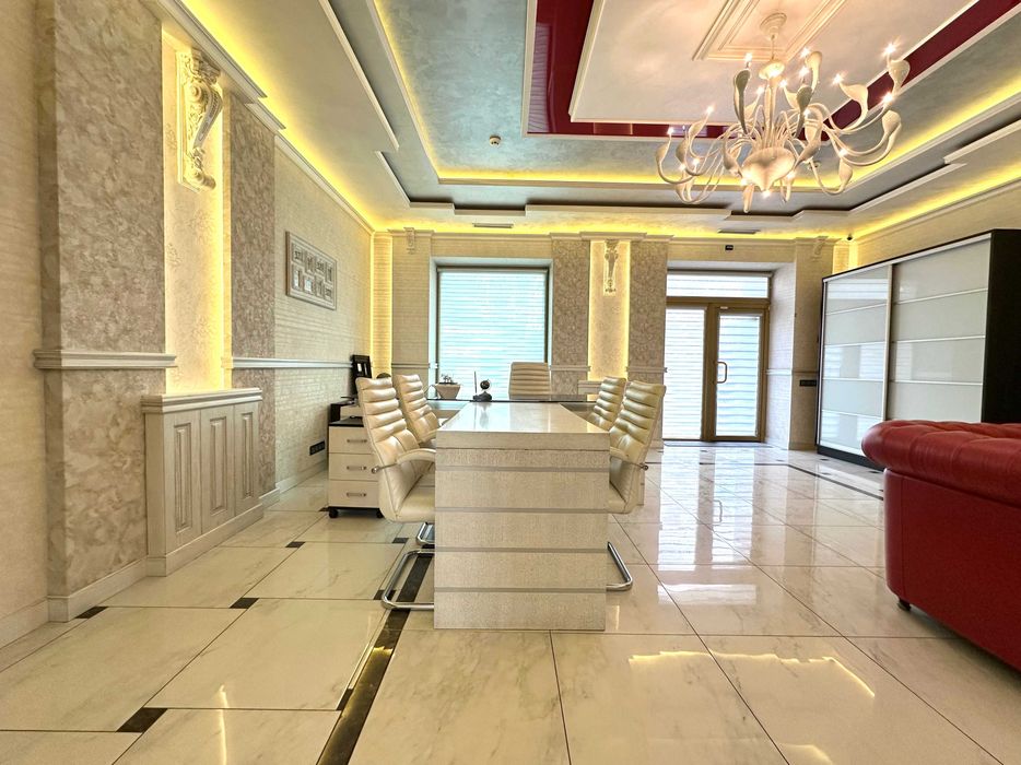 Продаж комерційного приміщення з ремонтом під офіс, клініку, послуги.