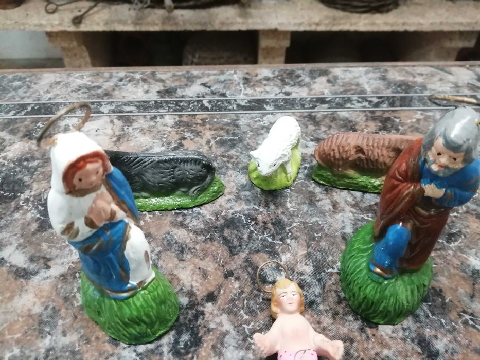 conj peças de presepio , ver fotos