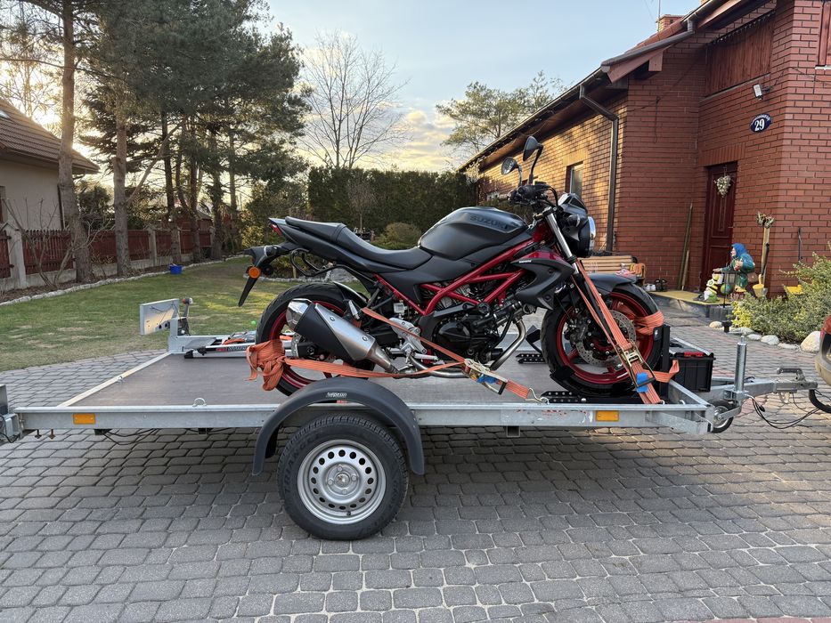 Wynajem / Wypożyczalnia Przyczep do Motocykli i Quadów / PLATFORMA „MOTOnaHAK”