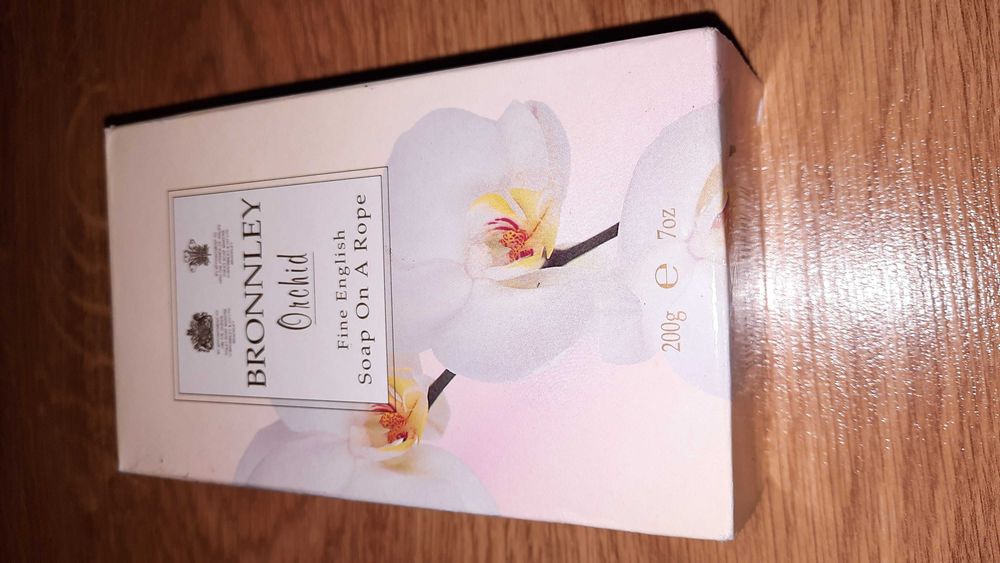 BRONNLEY Orchid mydło na sznurku 200 g Tryńcza • OLX.pl