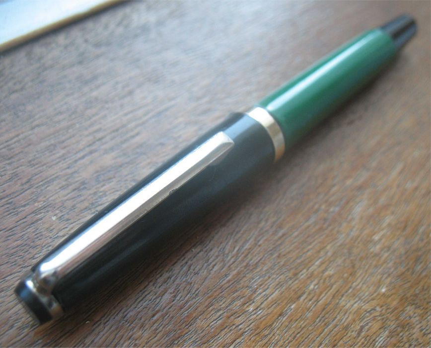 Caneta de Tinta Permanente Antiga
