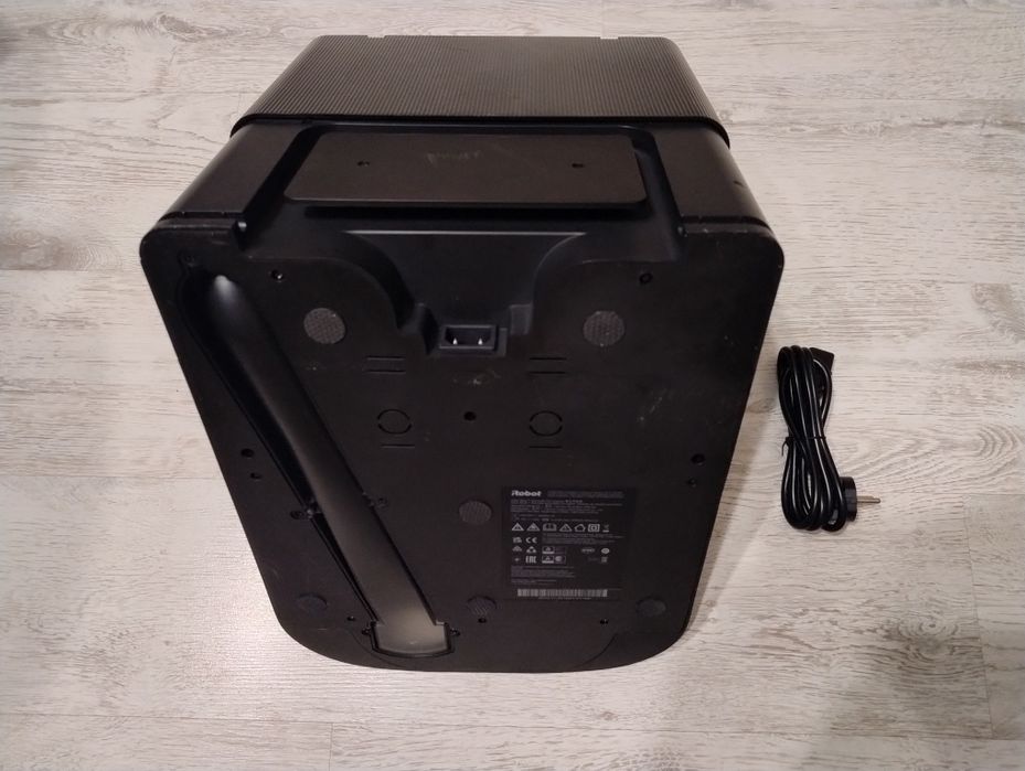 Stacja Clean Base Irobot Roomba J5+J7+J9+ (Bez Pokrywy) USZKODZONA