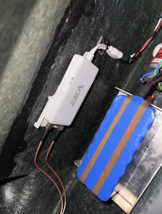 Łódka zanętowa Prolam Hunter 650