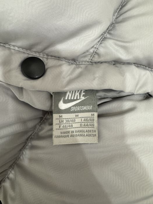Двосторонній вінтажний пуховик Nike
