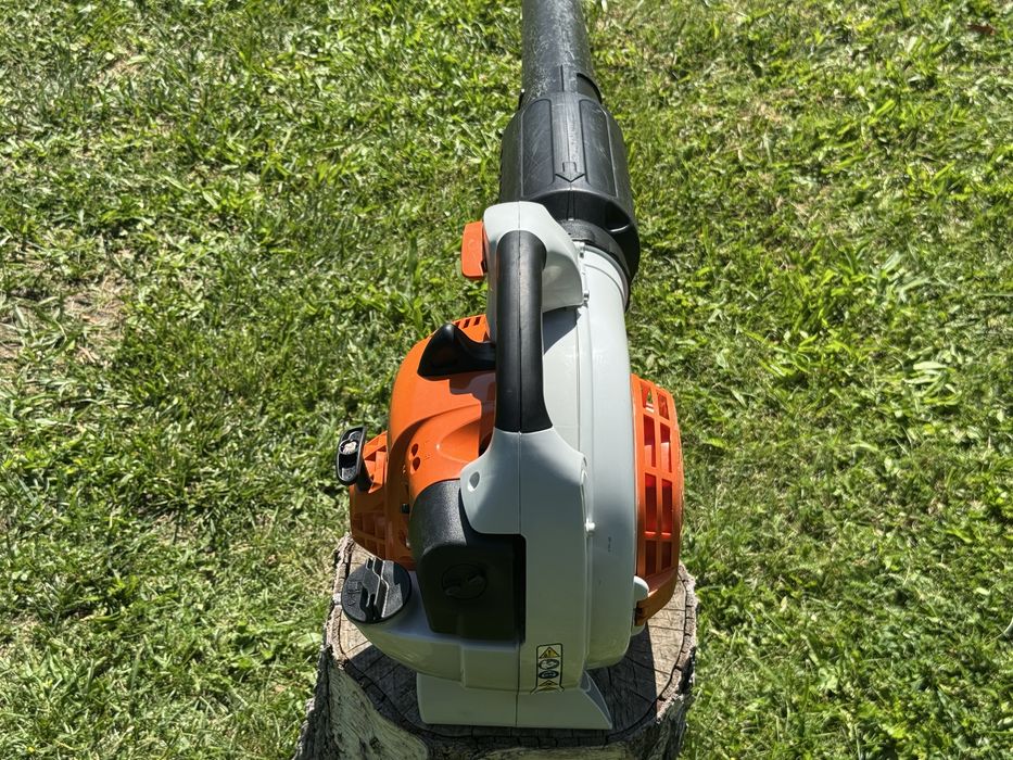 Dmuchawa spalinowa do liści Stihl BG 66 !!!