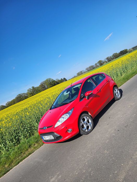 Auto Ford Fiesta 1.6 Titanium