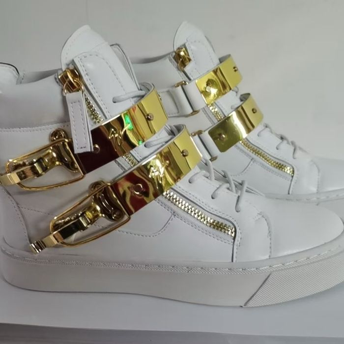 Кросівки Giuseppe Zanotti ЧИТАТИ ОПИС