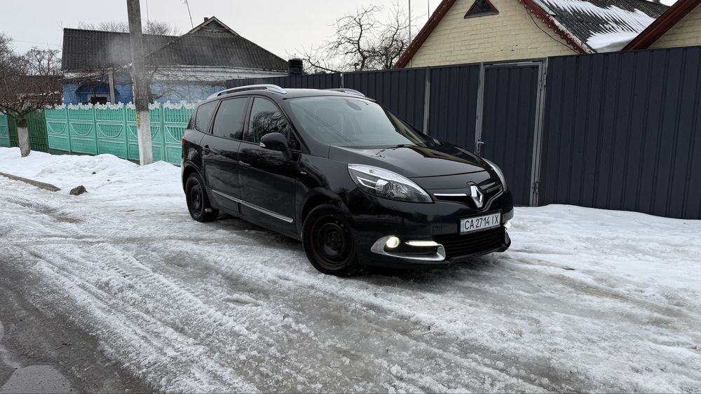 Renault grand scenic 2013