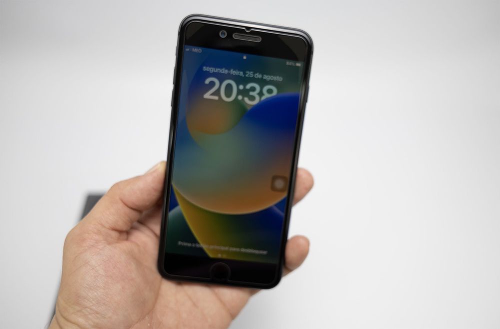 Telemóvel Apple iPhone 8 Plus 5.5" 64GB Space Grey Desbloqueado