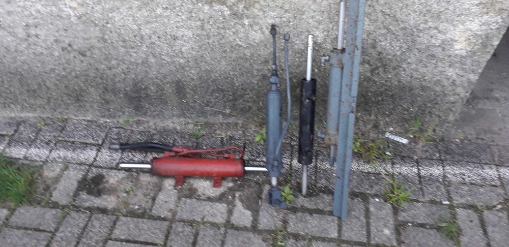 varios macacos hidraulicos de duplo efeito