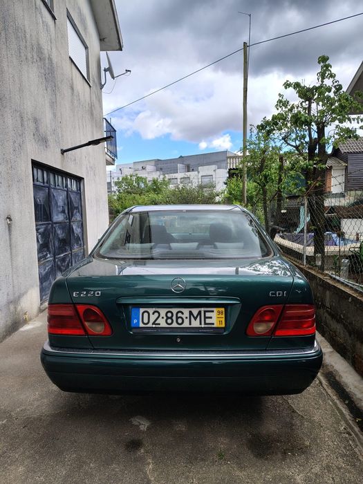 Vendo Mercedes Benz E220 Verde