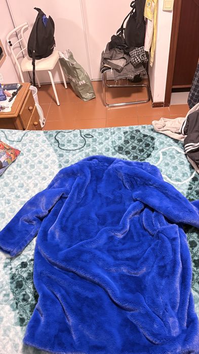 Casaco de pelo azul