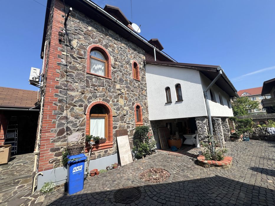 Продаж Будинку в Центрі Мукачево.