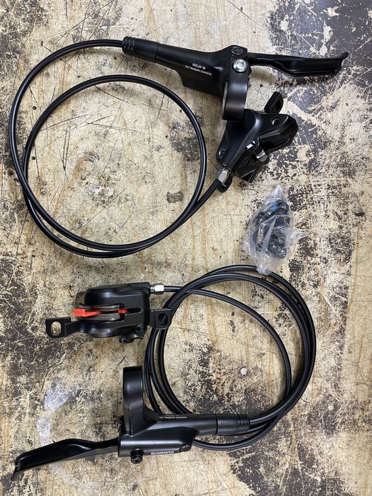 Гальма гідравлічні Shimano MT200 + диски