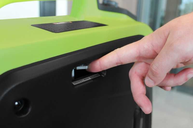 Generator Agregat Walizkowy Inwertorowy prądotwórczy prądu przenośny