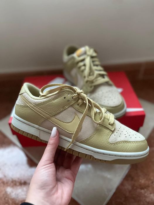 Nike Dunk Low “Tan Suede”