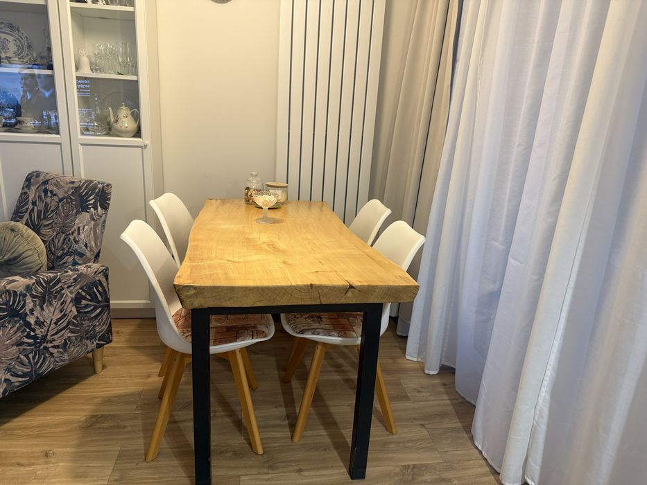 Stół Loft z litego drewna