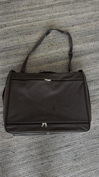 Porta Fatos Samsonite praticamente novo