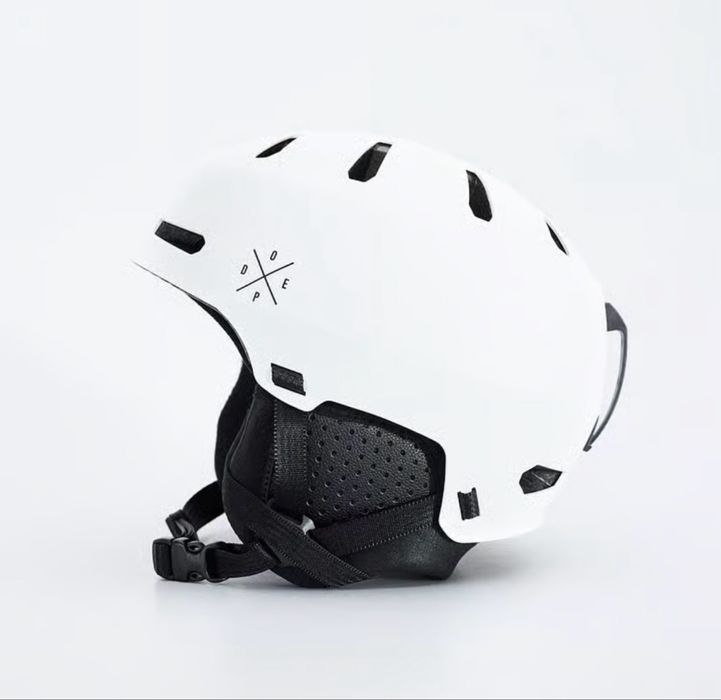 Лижний шолом Dope