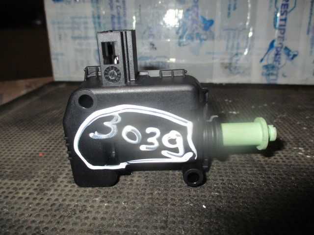 Pistola do depósito de combustível VOLVO XC60 I (156)