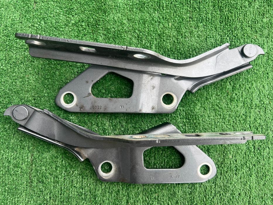 Петлі капоту VW tiguan 2 завіси