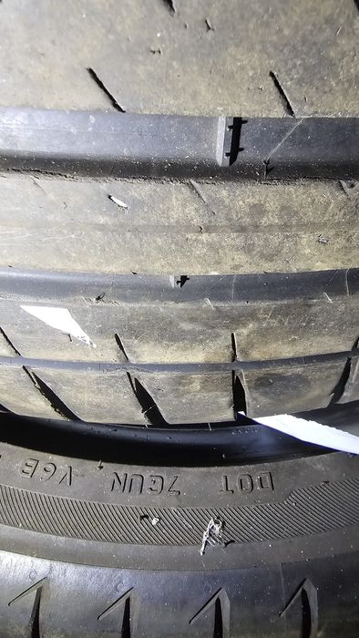 Sprzedam opony letnie 245/40r21