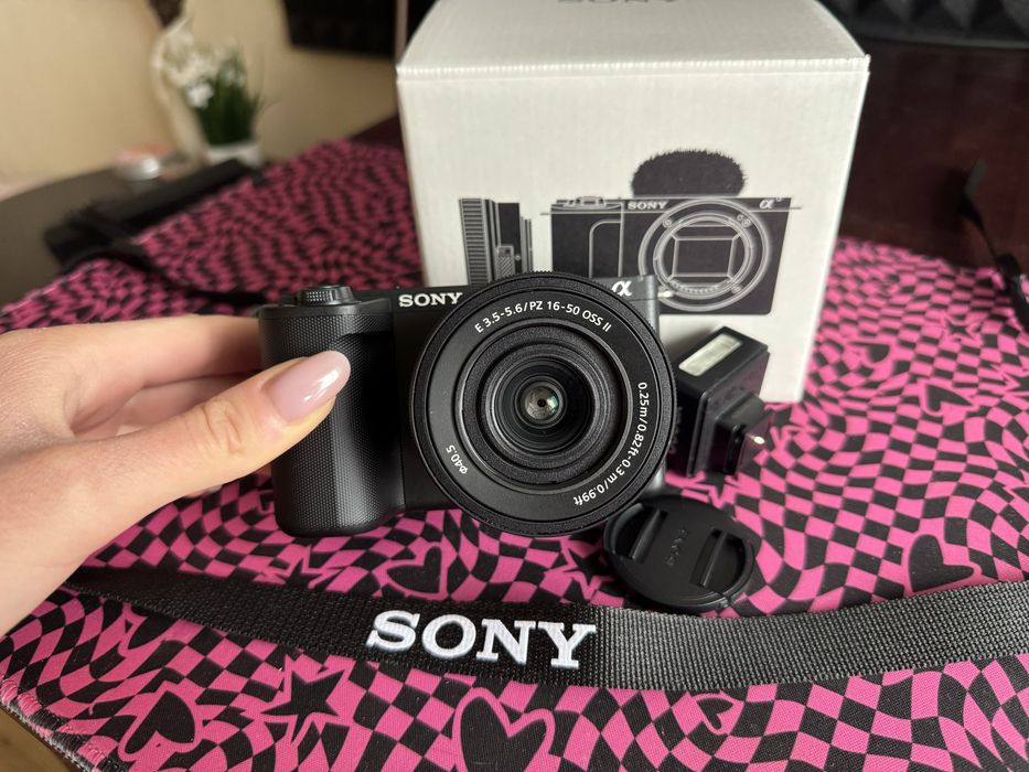 Камера SONY ZV-E10ІІ + спалах